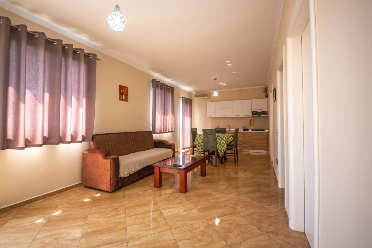 Gozhina Hotel 3*