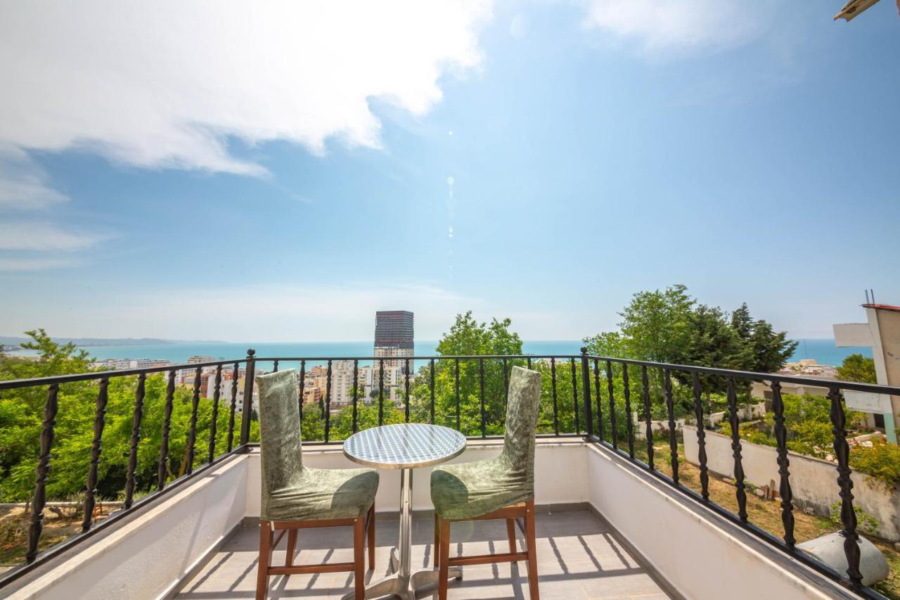 Hotel Gozhina 3*