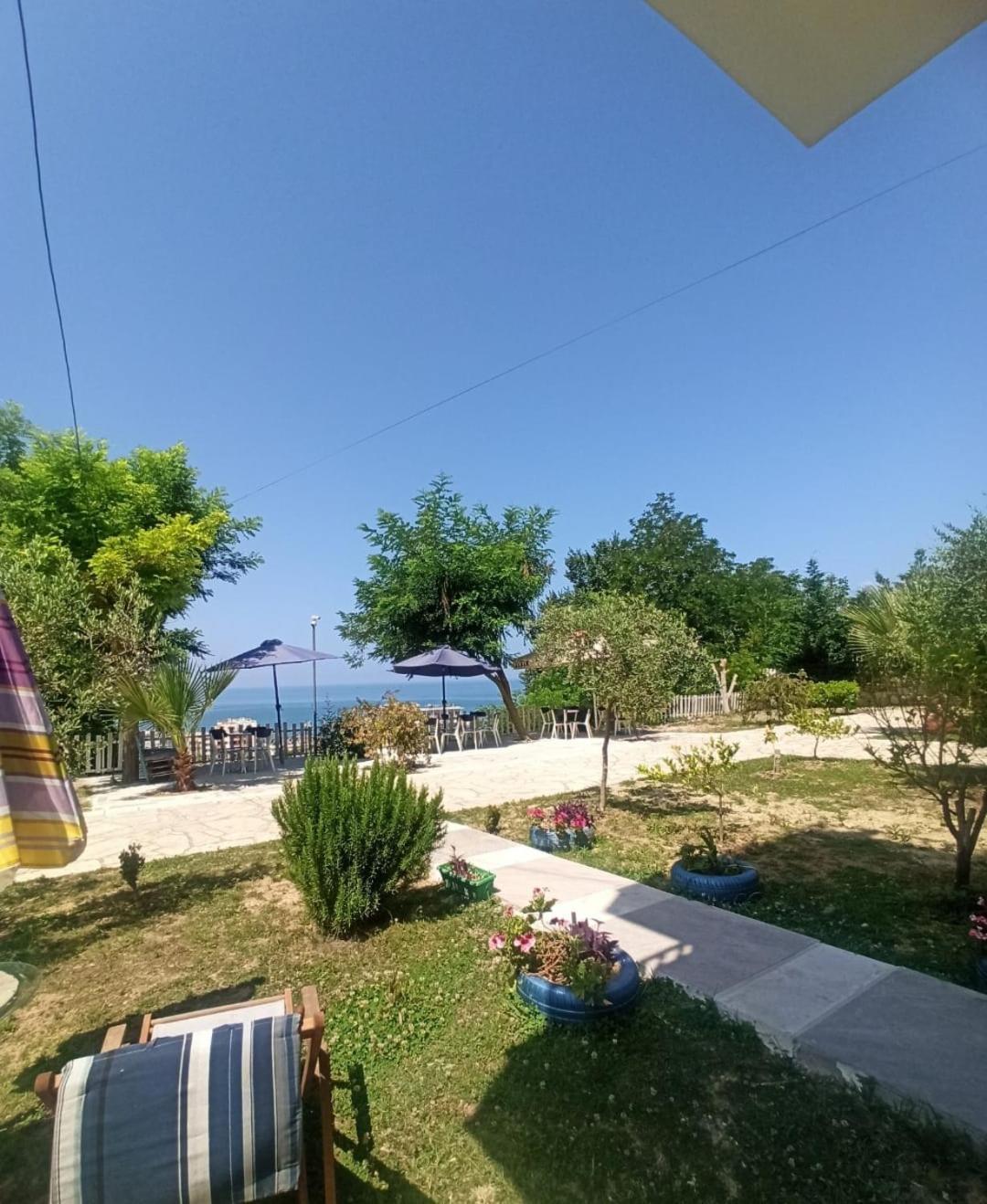 Gozhina Hotel Kryemëdhej